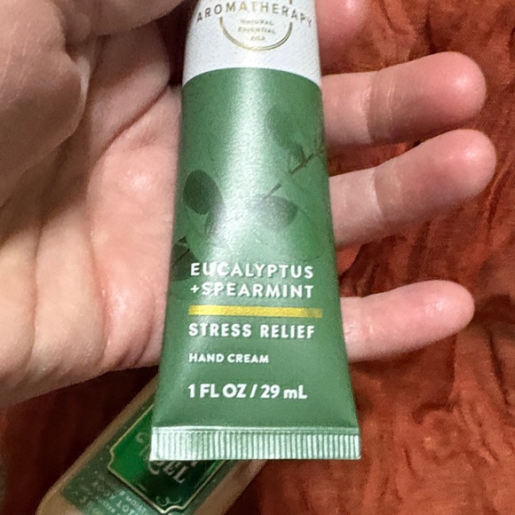 Bath & Body Works Vanilla Bean Noel Lotion and More - Picture 3 of 5